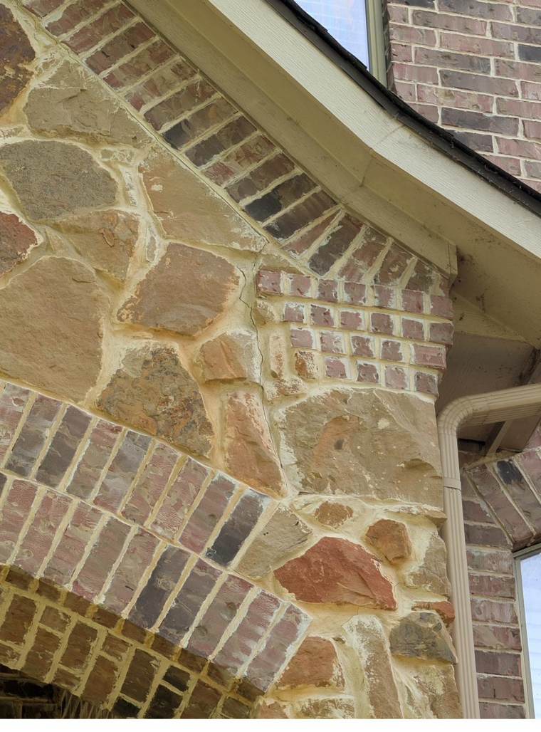 Exterior & roofline check